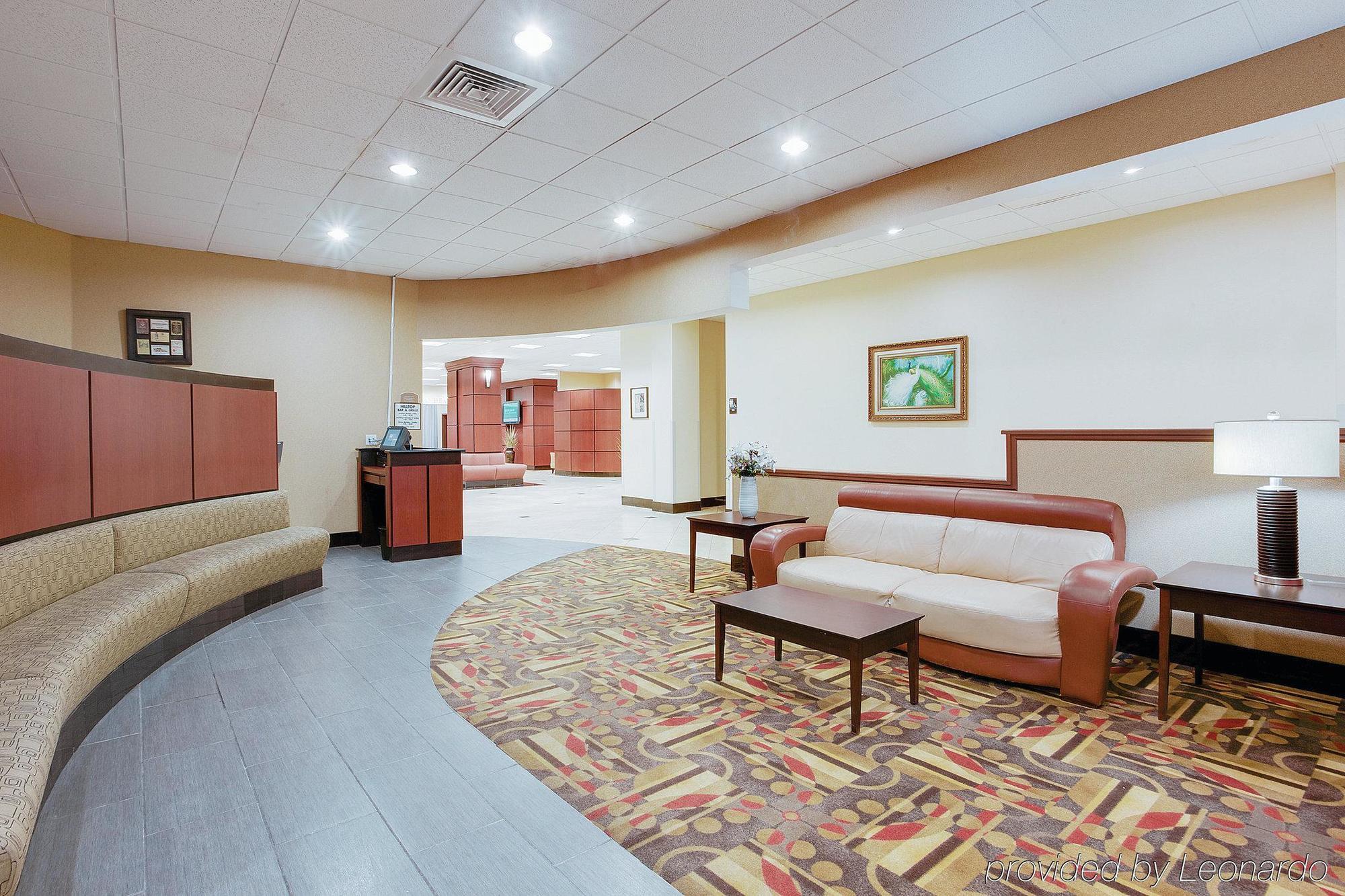 La Quinta Inn & Suites Pittsburgh North McCandless Township 外观 照片